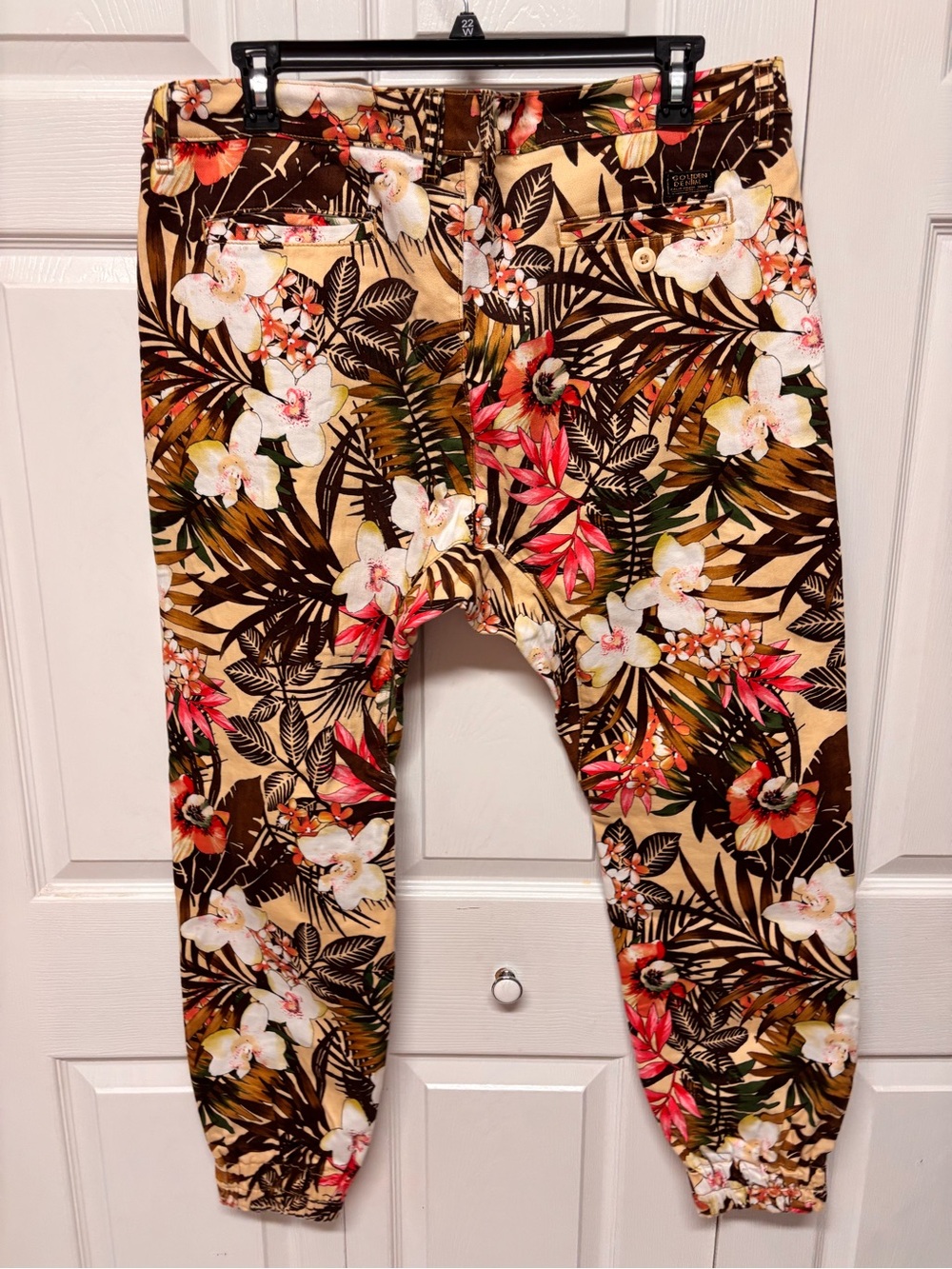 Golden Denim Tropical Floral Jogger Pants - Beige Multi - Picture 3 of 5